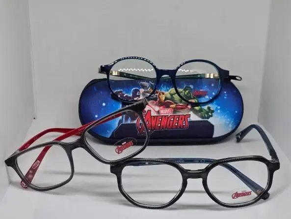 Lunettes pour enfant Avengers — Lynx Optique, Abidjan