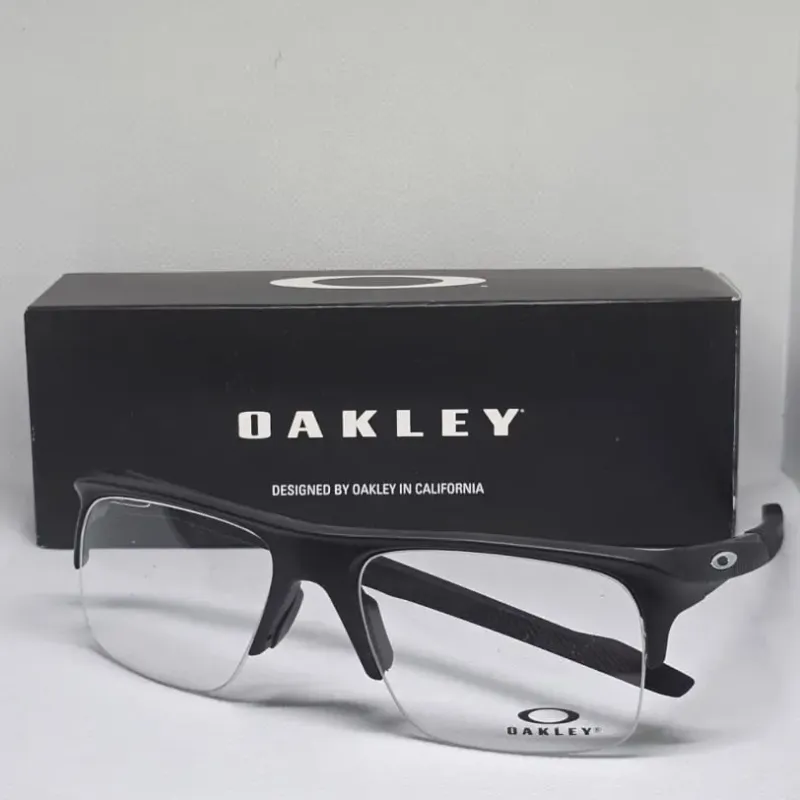 Monture Oakley — Lynx Optique Solarci, Abidjan