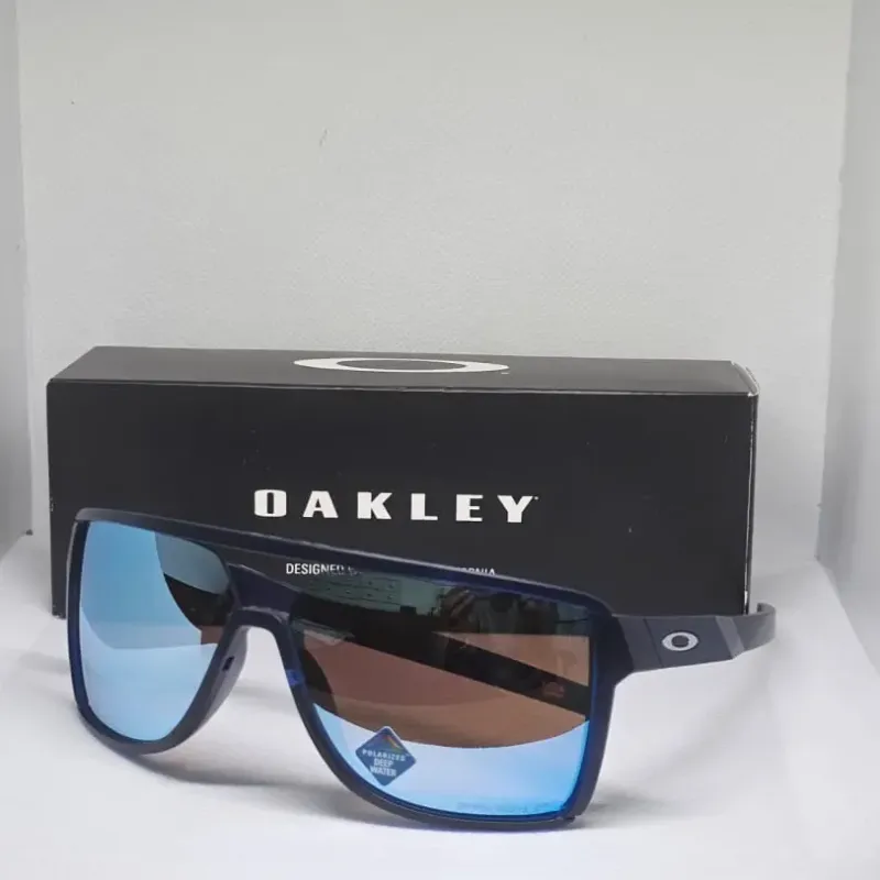 Monture Oakley — Lynx Optique Solarci, Abidjan