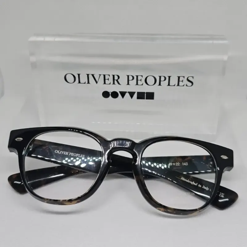 Monture Oliver Peoples — Lynx Optique Solarci, Abidjan